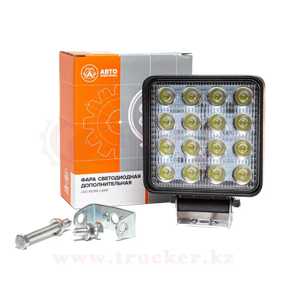 ae48s16led55pc (01) Фара светодиодная 16х3Вт, 48Вт, квадратная, рассеиваемый свет, алюм. корпус 110*55*140мм, 12/24В — изображение 1